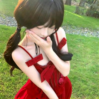 红色尾翼